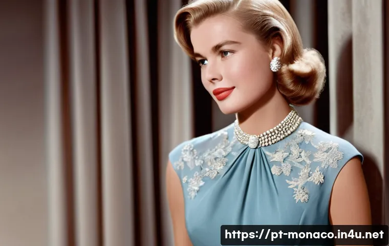 모나코 왕비 그레이스 켈리 - **Grace Kelly: Hollywood Glamour Portrait**
    A timeless, elegant portrait of Grace Kelly in her p...